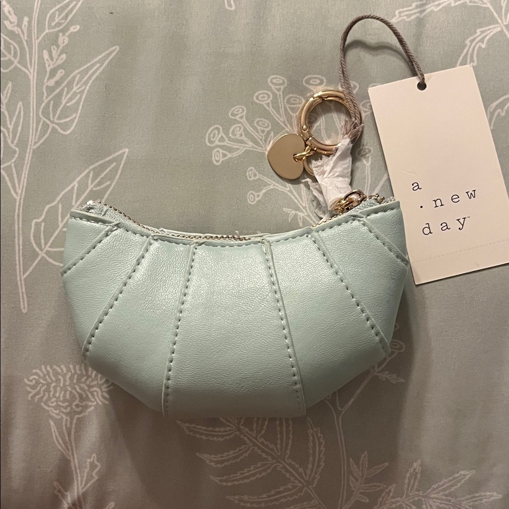 A New Day Mint Green Women's Coin Purse/Cosmetic Bag